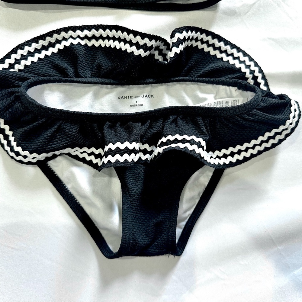 Janie and Jack Sz 3 Black and White Ruffle Bikini Set - Picture 2 of 4